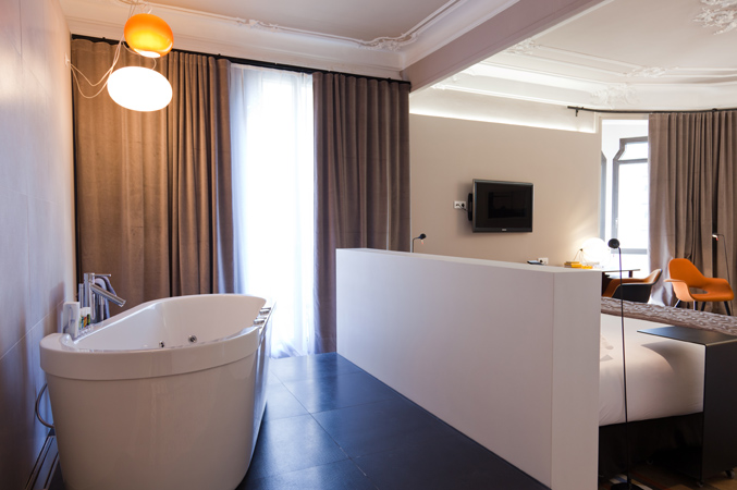 Baño de diseño hotel Alexandra Barcelona Tono Bagno