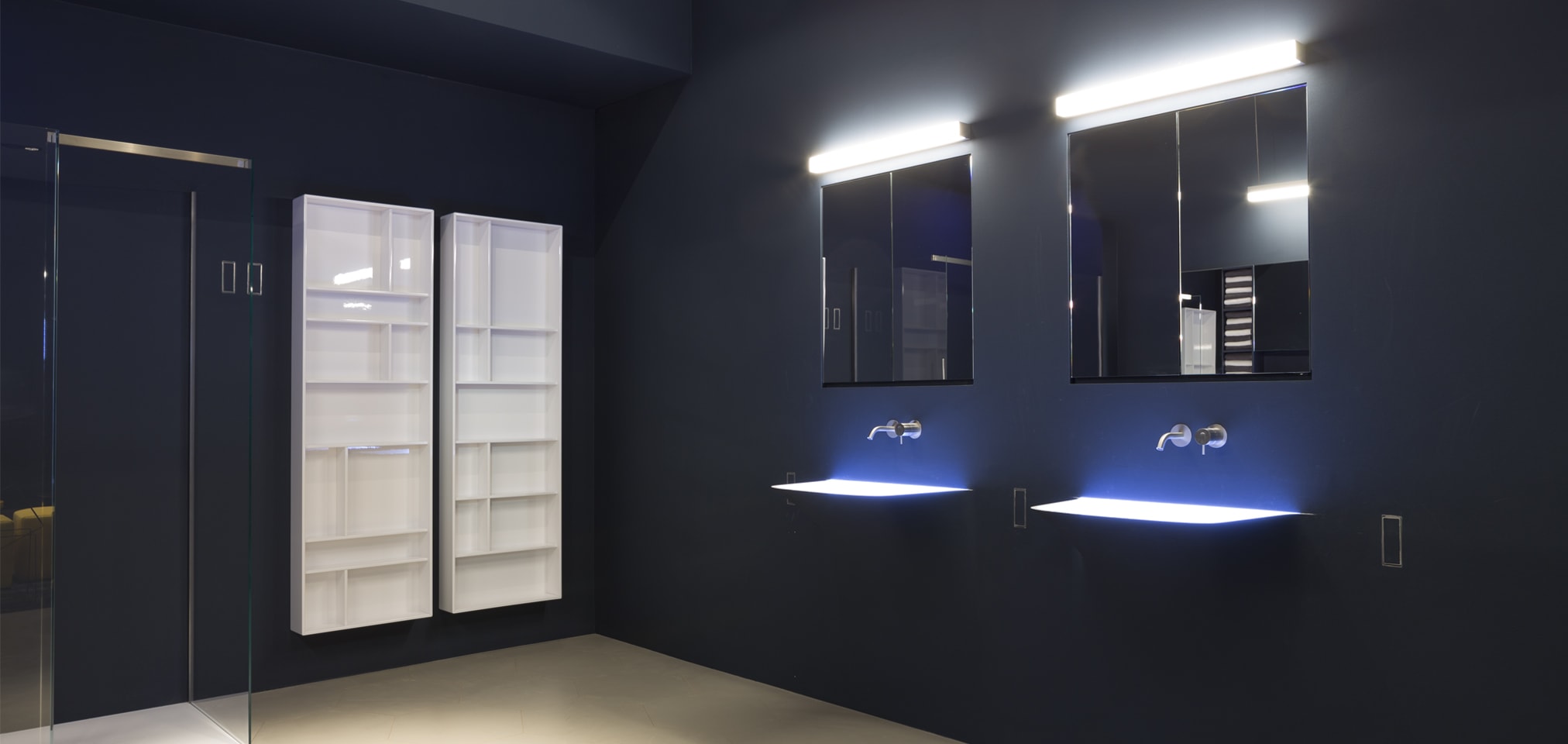 novades baños 2016 barcelona, baños de diseño, Soffio, lavabo lavamanos integrado en la pared, lavabo de diseño moderno, Tono Bagno Barcelona